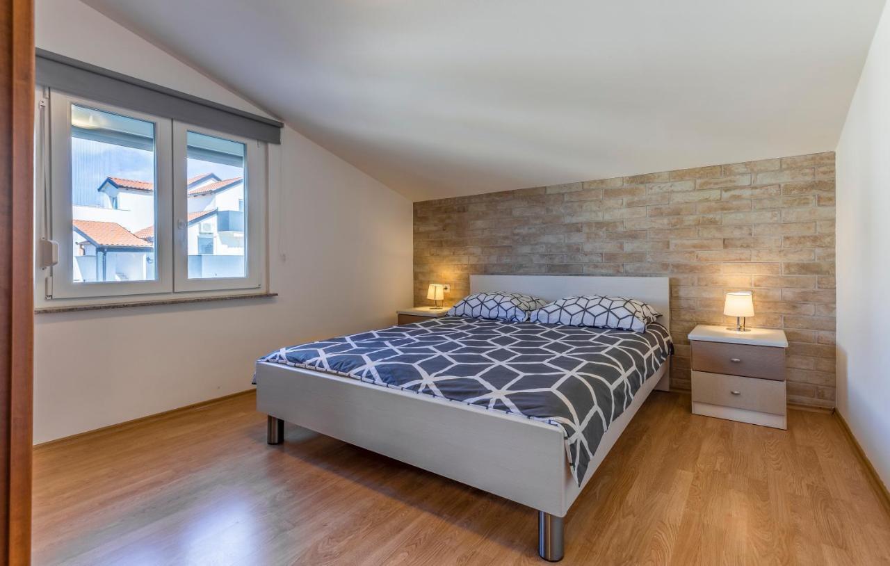 Apartments Denis 2 Μεντουλίν Εξωτερικό φωτογραφία