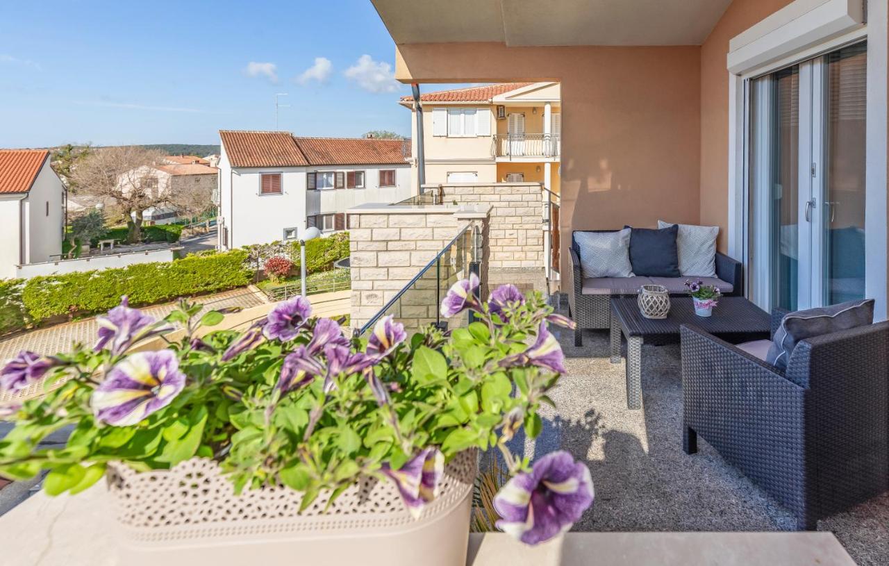 Apartments Denis 2 Μεντουλίν Εξωτερικό φωτογραφία